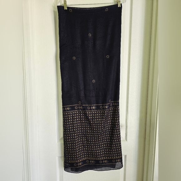 EUC RatanCrafts Embroidered Kurti Pant Set with Dupatta, Size M (slim fit) - Picture 8 of 12